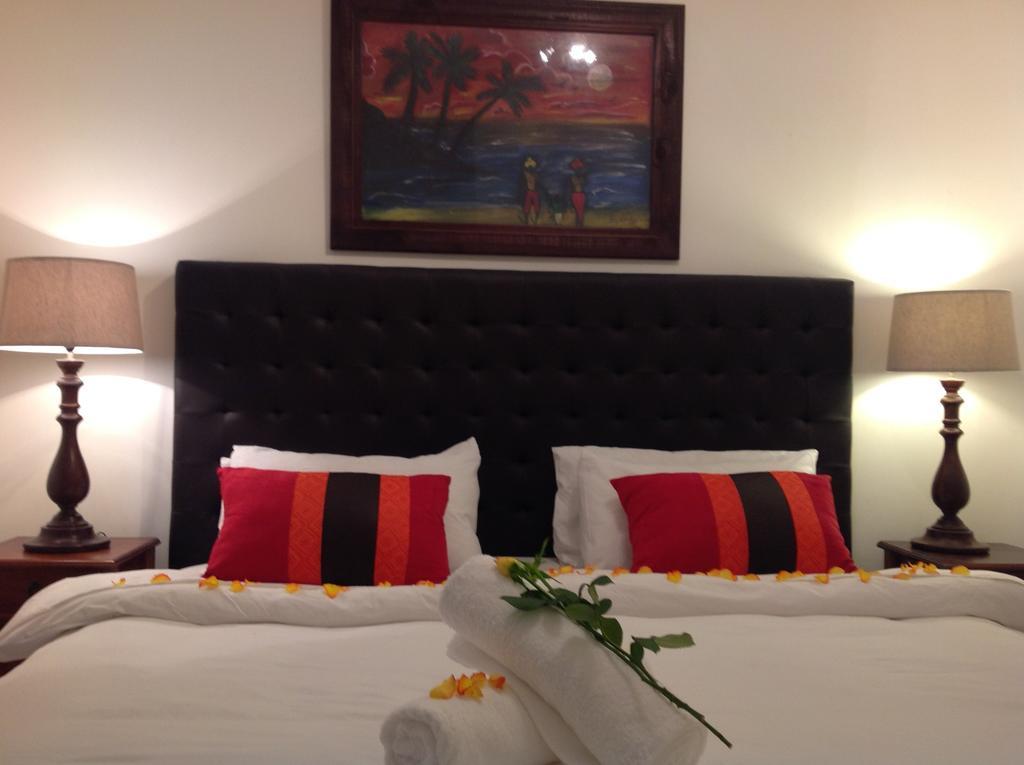 Secret Garden Guesthouse Блаубергстранд Номер фото